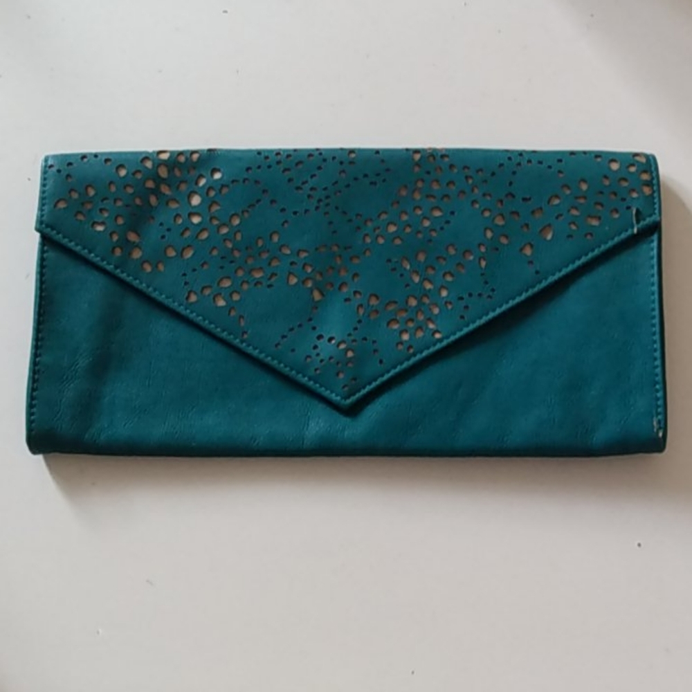 American Eagle Turquoise Clutch